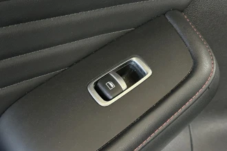 Vehicle Thumbnail 18