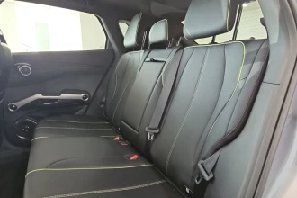 Vehicle Thumbnail 13