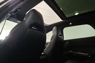 Vehicle Thumbnail 16