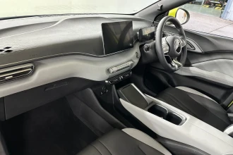 Vehicle Thumbnail 13