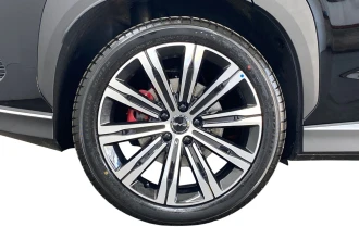 Vehicle Thumbnail 10