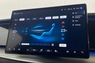 Vehicle Thumbnail 30