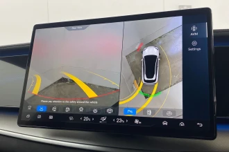 Vehicle Thumbnail 32