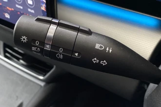 Vehicle Thumbnail 36