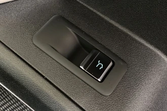 Vehicle Thumbnail 41