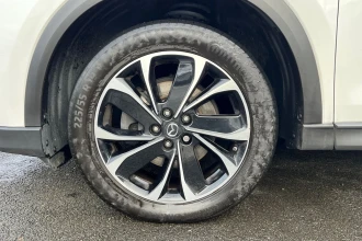 Vehicle Thumbnail 11