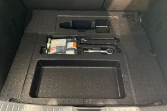 Vehicle Thumbnail 18