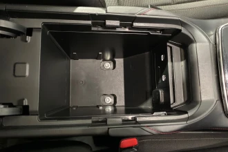 Vehicle Thumbnail 32