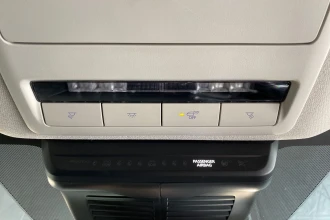 Vehicle Thumbnail 40