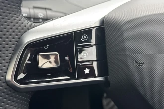 Vehicle Thumbnail 35