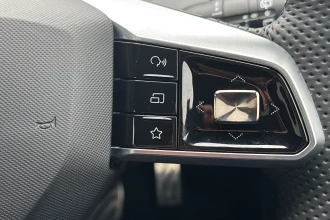 Vehicle Thumbnail 36
