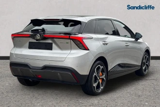 Vehicle Thumbnail 4