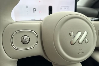 Vehicle Thumbnail 34