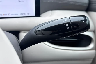 Vehicle Thumbnail 42