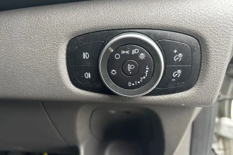 Vehicle Thumbnail 25