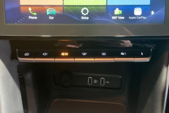 Vehicle Thumbnail 40