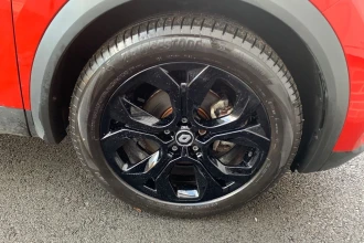 Vehicle Thumbnail 19