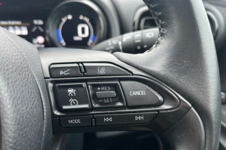 Vehicle Thumbnail 32