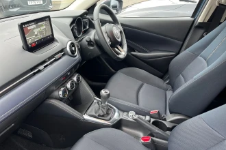 Vehicle Thumbnail 44