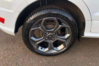 Vehicle Thumbnail 11