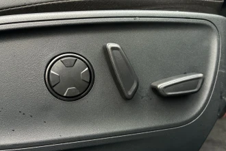 Vehicle Thumbnail 31