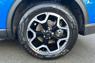 Vehicle Thumbnail 9