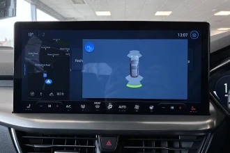 Vehicle Thumbnail 40
