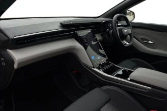 Vehicle Thumbnail 12