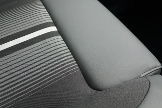 Vehicle Thumbnail 48