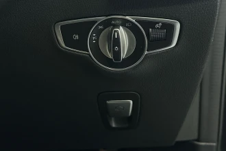 Vehicle Thumbnail 28