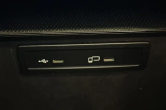 Vehicle Thumbnail 46