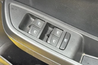 Vehicle Thumbnail 29