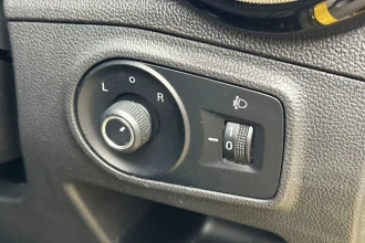 Vehicle Thumbnail 31