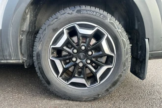 Vehicle Thumbnail 18