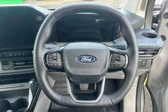 Vehicle Thumbnail 25