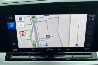 Vehicle Thumbnail 36