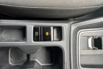 Vehicle Thumbnail 51