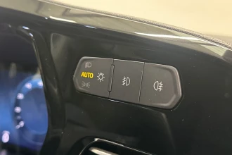 Vehicle Thumbnail 26