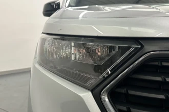 Vehicle Thumbnail 40