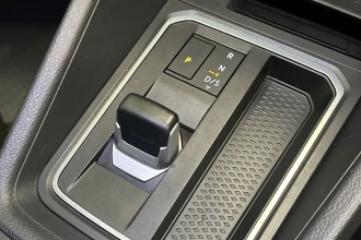 Vehicle Thumbnail 32