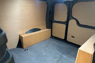 Vehicle Thumbnail 16