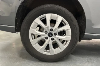 Vehicle Thumbnail 22