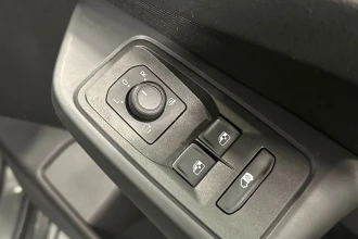 Vehicle Thumbnail 25