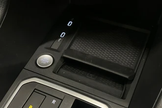 Vehicle Thumbnail 32