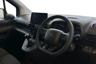 Vehicle Thumbnail 12