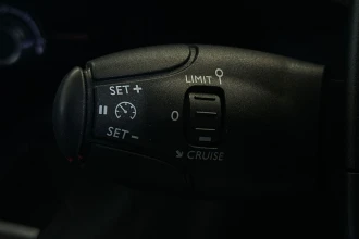 Vehicle Thumbnail 27