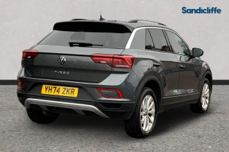 Vehicle Thumbnail 4
