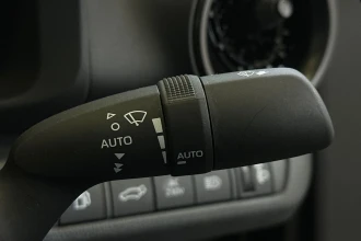Vehicle Thumbnail 30