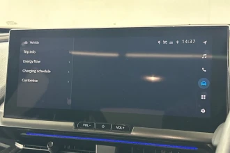 Vehicle Thumbnail 39