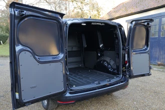Vehicle Thumbnail 9